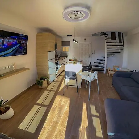 Relaxing Garden Cristianos Con Jacuzzi Y Barbacoa * Arona (Tenerife)