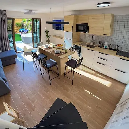 Apartament Relaxing Garden Cristianos Con Jacuzzi Y Barbacoa *